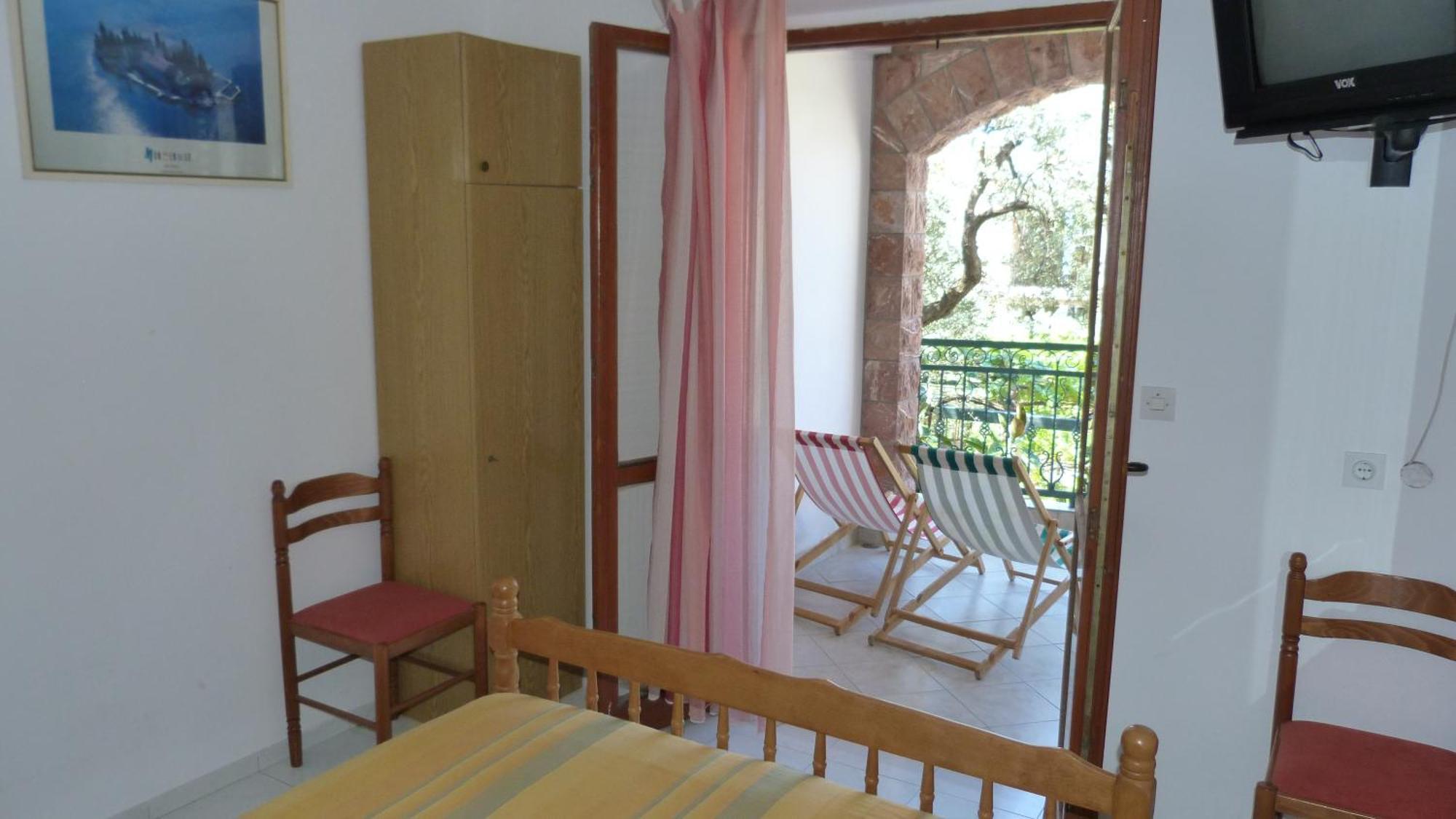 Zoro Apartments Sveti Stefan Ruang foto
