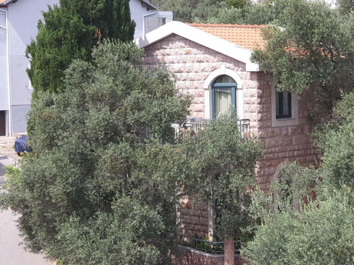 Zoro Apartments Sveti Stefan Bagian luar foto