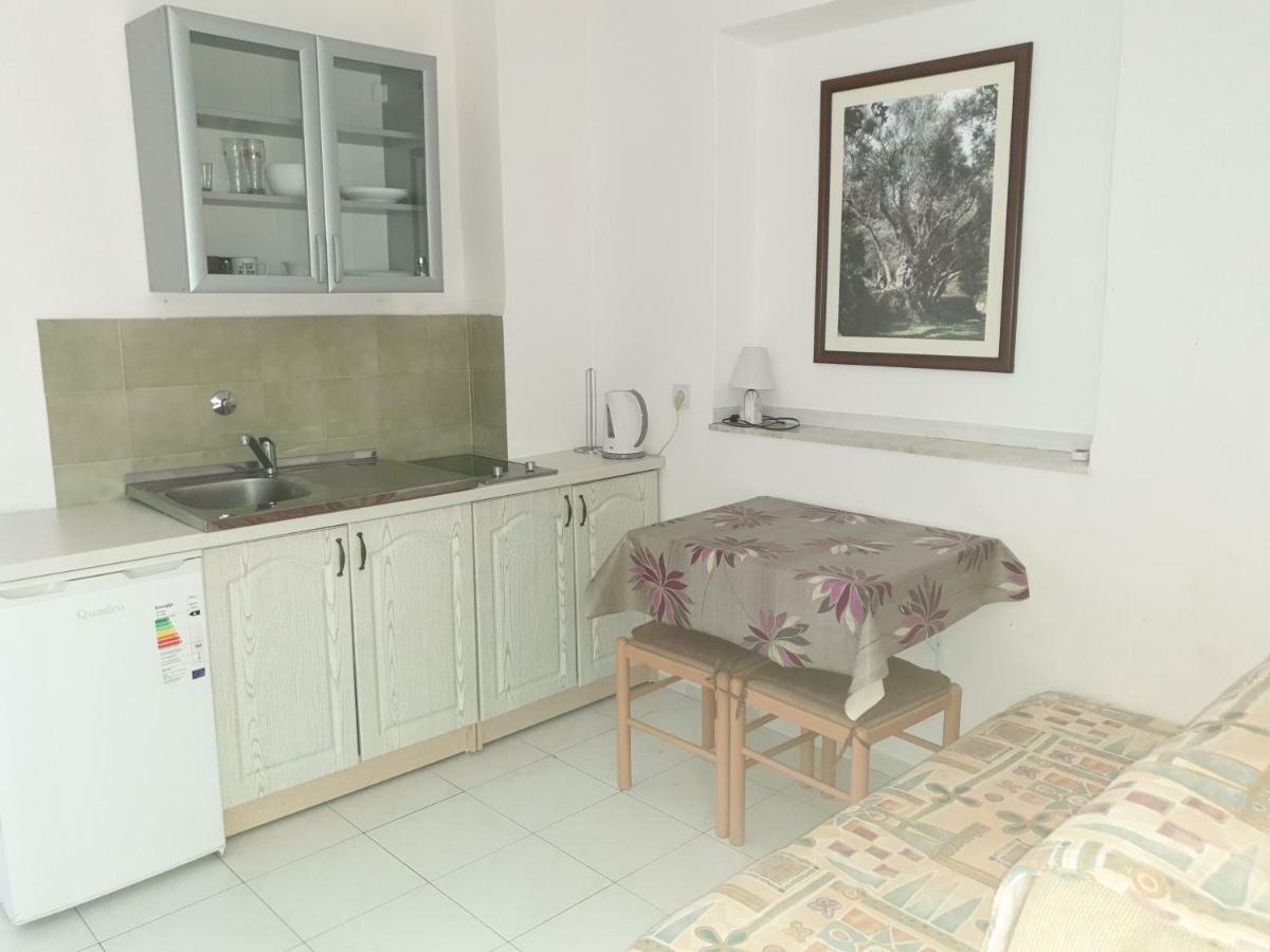 Zoro Apartments Sveti Stefan Bagian luar foto